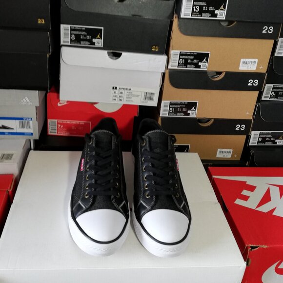 Levi's CANVAS MEN'S US SIZE 9 LIKE NEW WORN 3 TIMES NO BOX - Picture 9 of 9